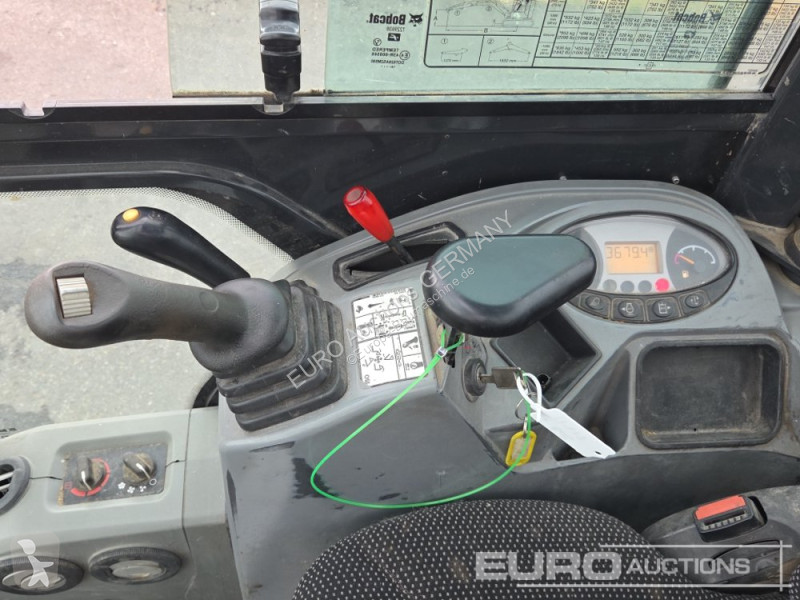 Rýpadlo Bobcat E20
