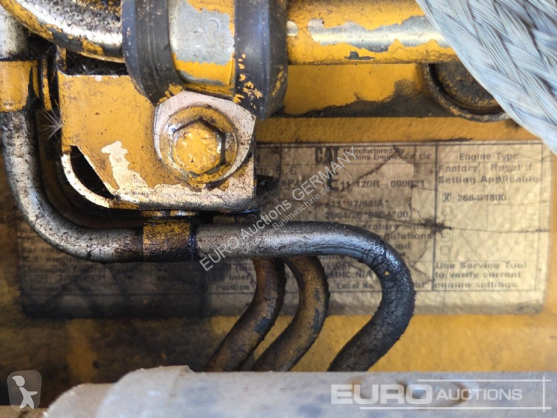 جرافة Caterpillar D