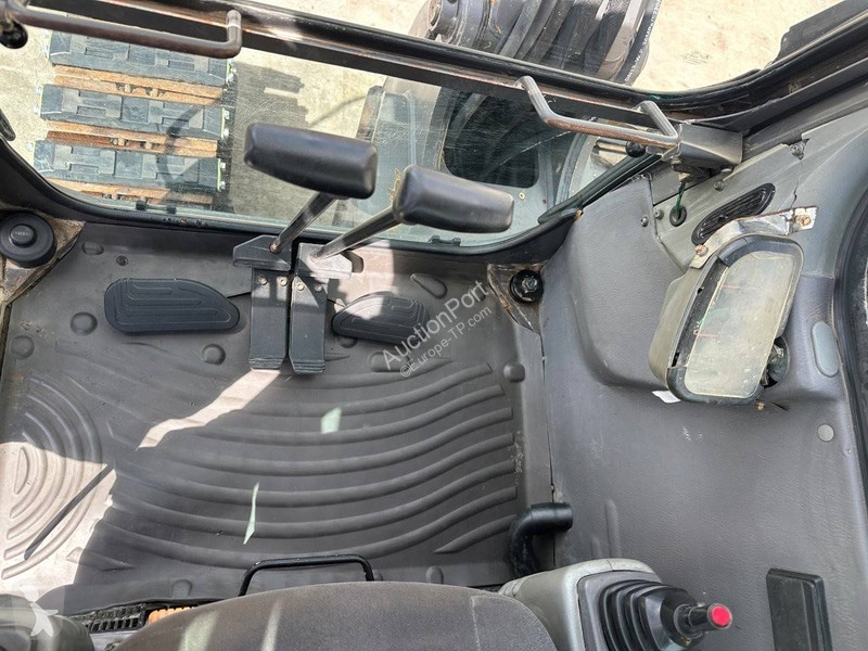 جرافة Volvo D