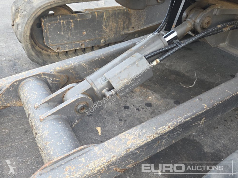 Багер Volvo F
