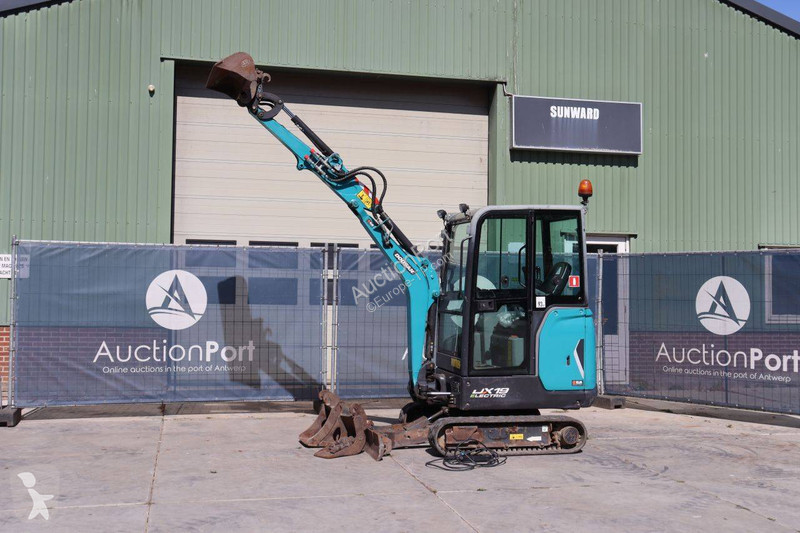 Excavator Doosan DX19