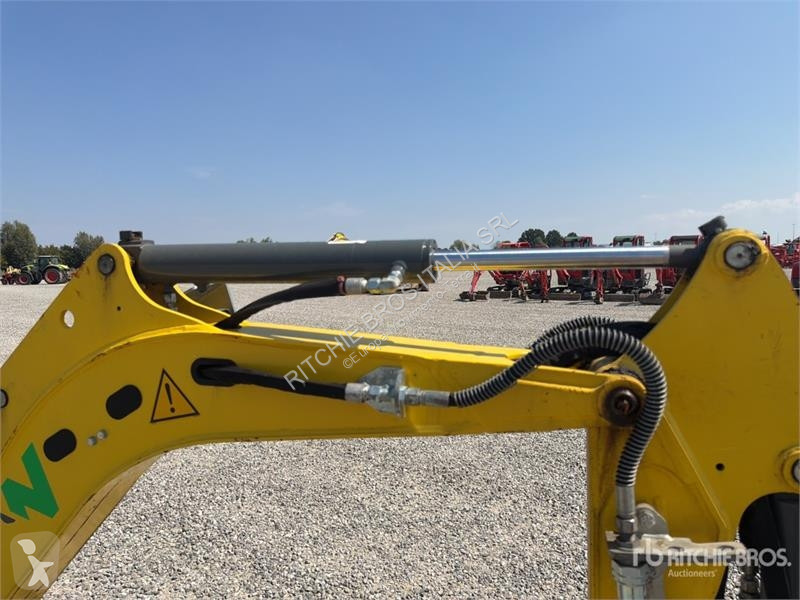Екскаватор Wacker Neuson E