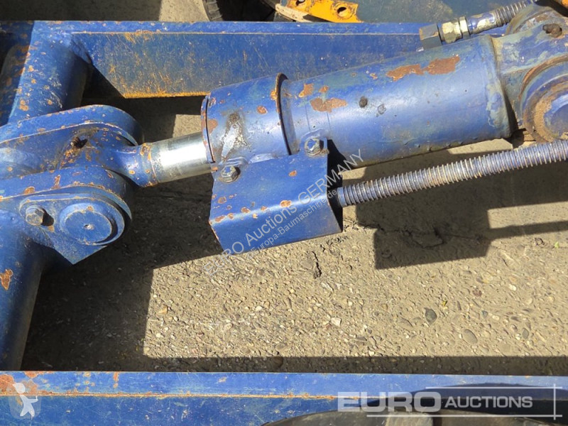 Экскаватор Komatsu 3