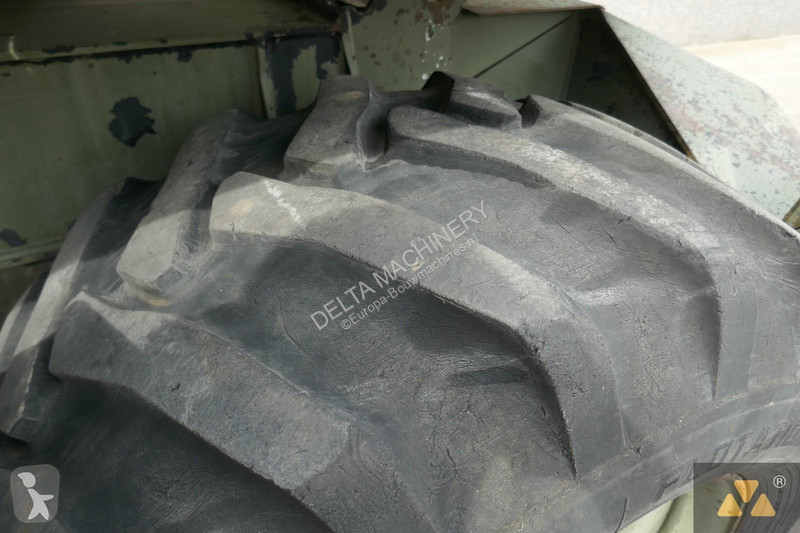 Koparka Caterpillar Ex-army