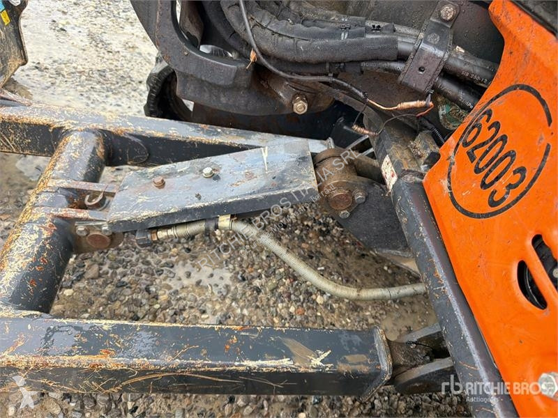 Escavadora Hitachi ZX33U-6 Mini Excavator