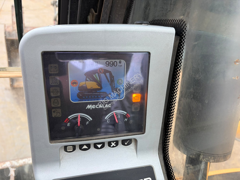Экскаватор Mecalac MEC01