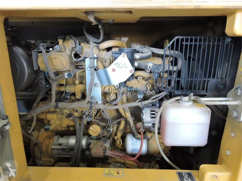 Экскаватор Caterpillar CR Automatic Greasing