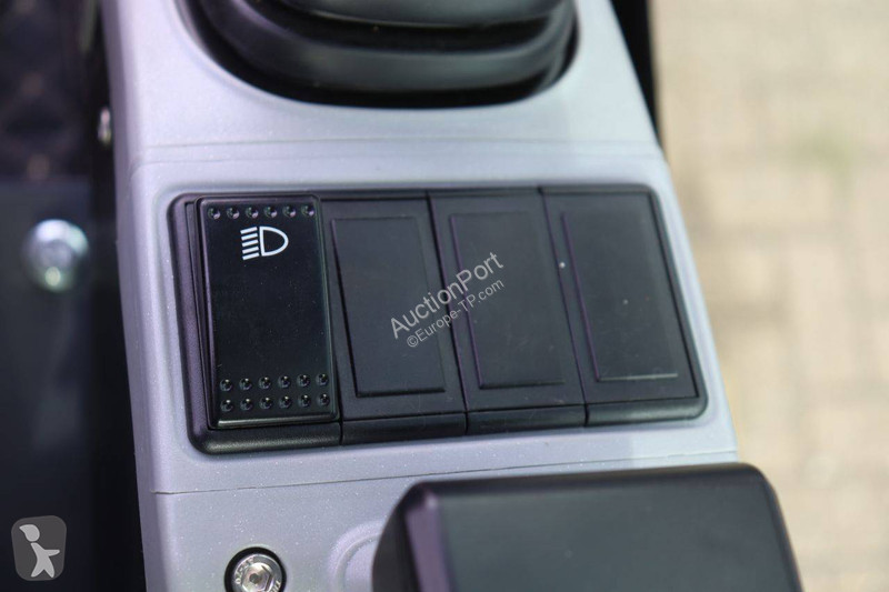 Kotrógép  XT18U