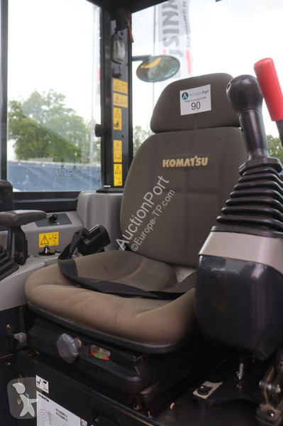 Excavadora Komatsu PC55MR-5E0