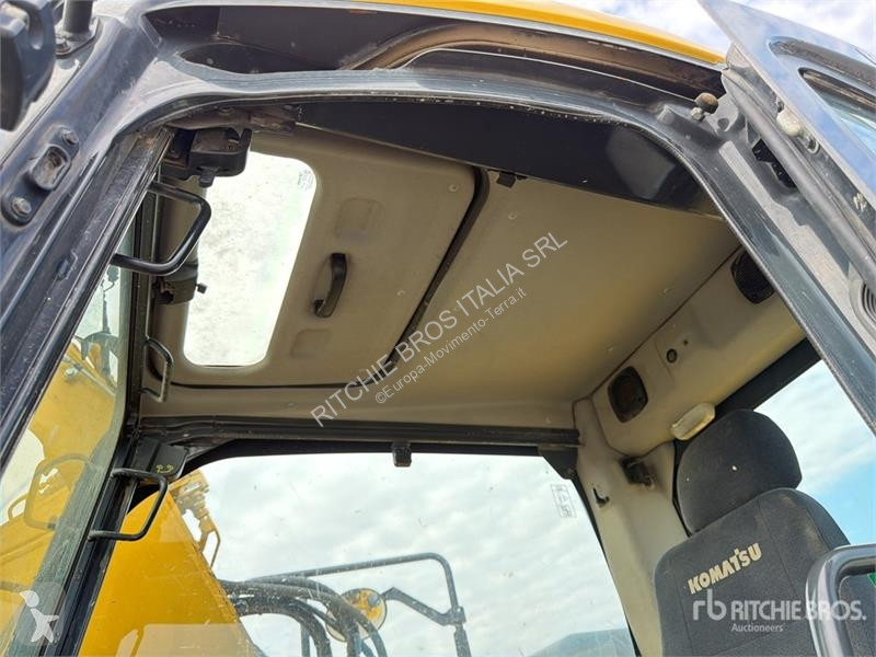 جرافة Komatsu PC 138US-11 Tracked Excavator