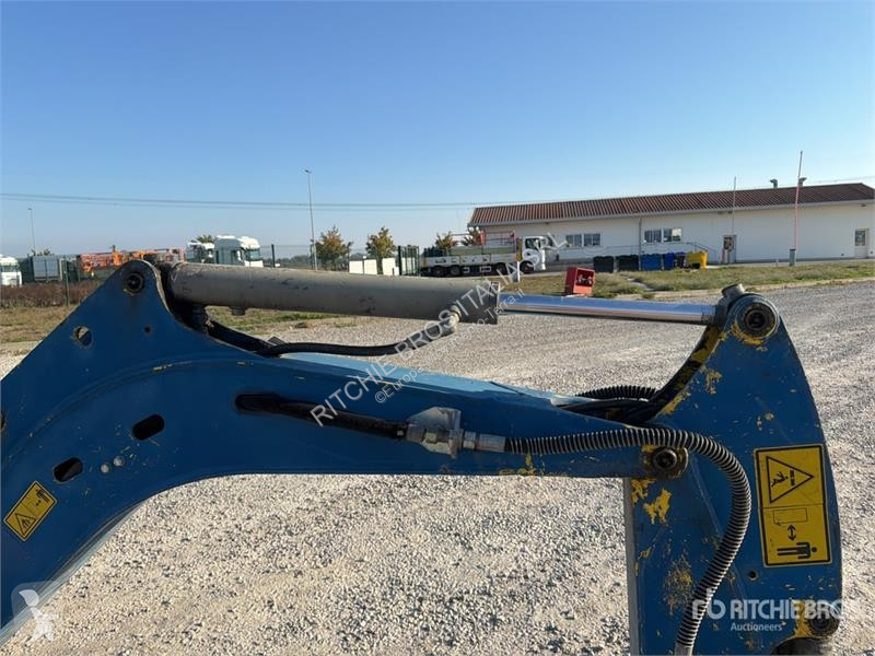 جرافة Neuson EZ17 Mini Excavator
