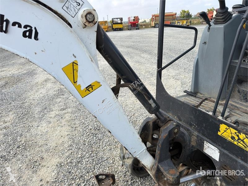 Skovel Bobcat E17 Mini Excavator