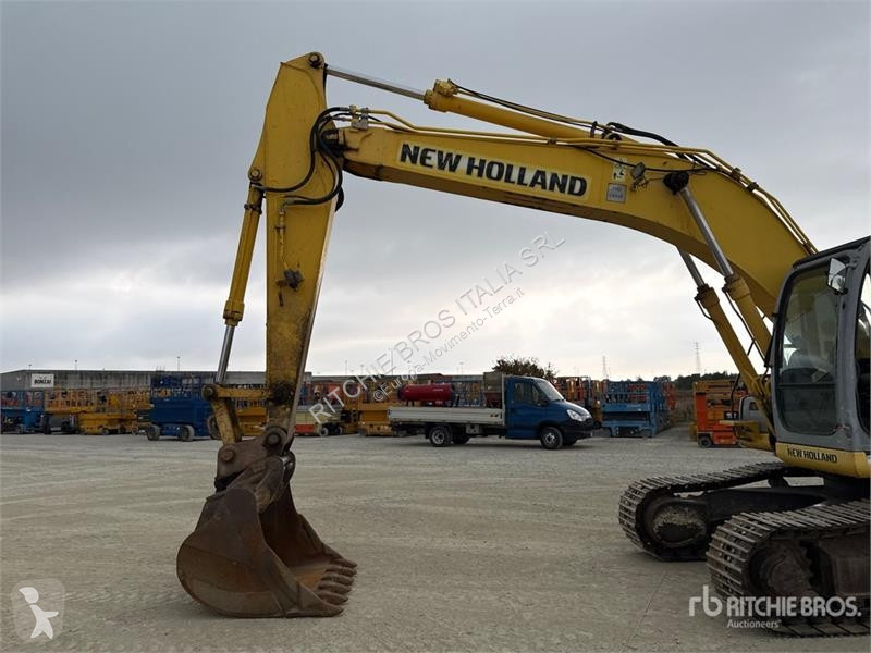 Skovel New Holland Kobelco E215B Tracked Excavator