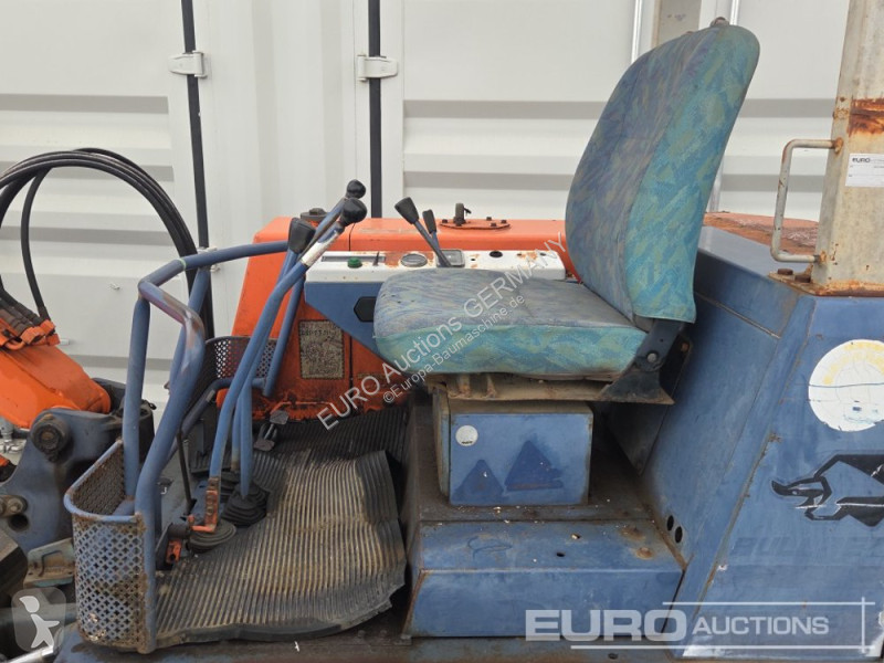 Pelle Kubota KH-026