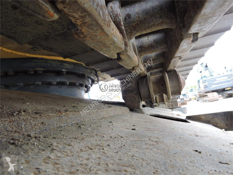 Skovel Komatsu HB215LC / PC210