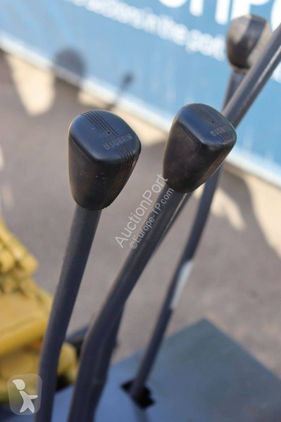 Skovel Yanmar B07
