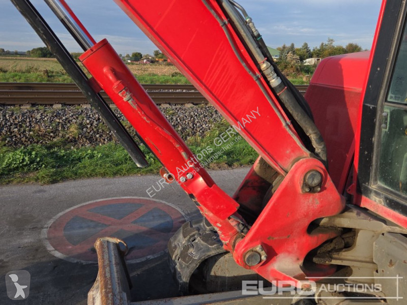 Pelle JCB