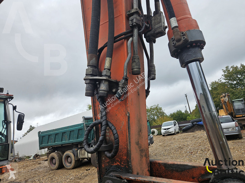 Excavator Terex 5
