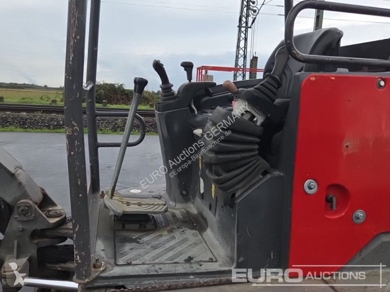 Rýpadlo Volvo ECR25D