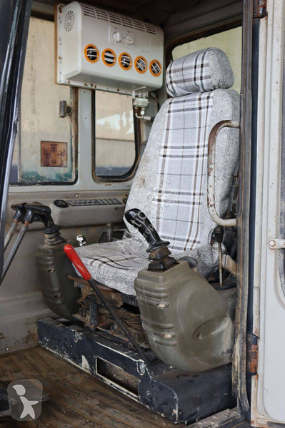 Pelle Kobelco C