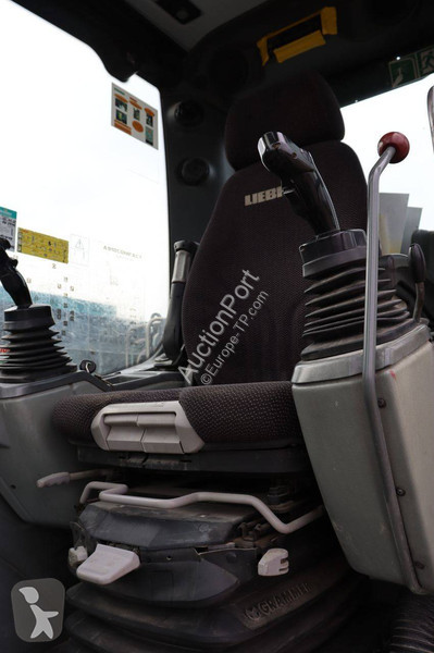 Pelle Liebherr Compact