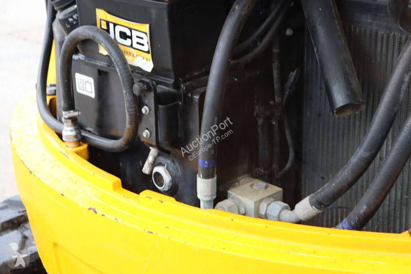 Pelle JCB Z1