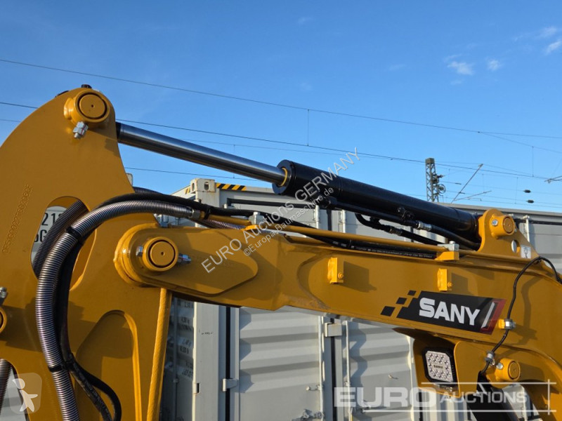 Багер Sany SY26U