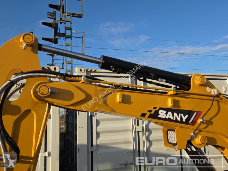 Багер Sany SY26U