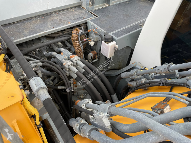 Excavator Liebherr R936NLC