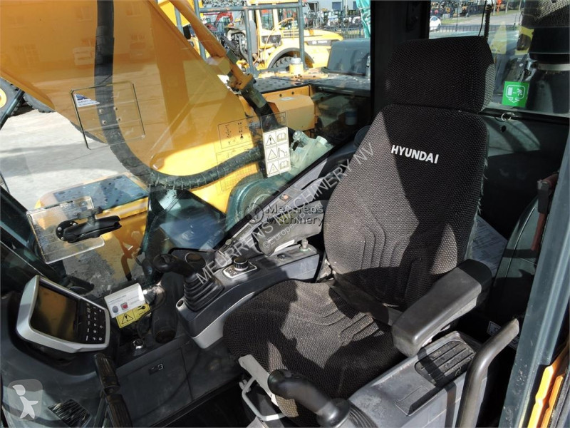 Escavadora Hyundai