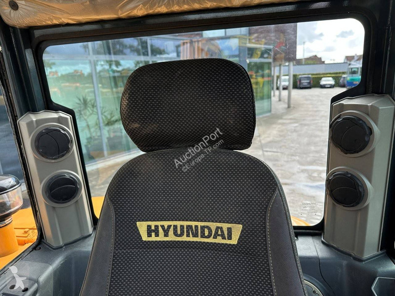 Escavadora Hyundai HX55
