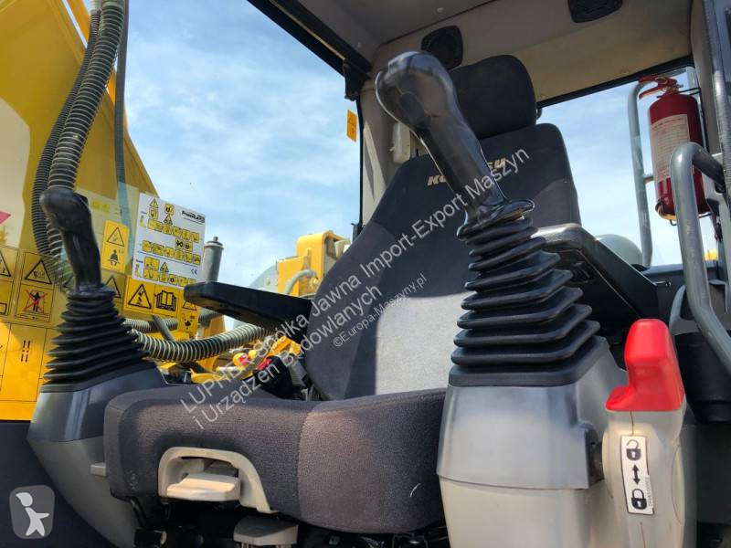 Excavator Komatsu PC210LC-11