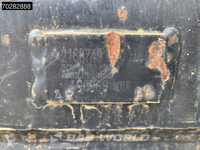 Escavadora Doosan -7 4 BUCKETS