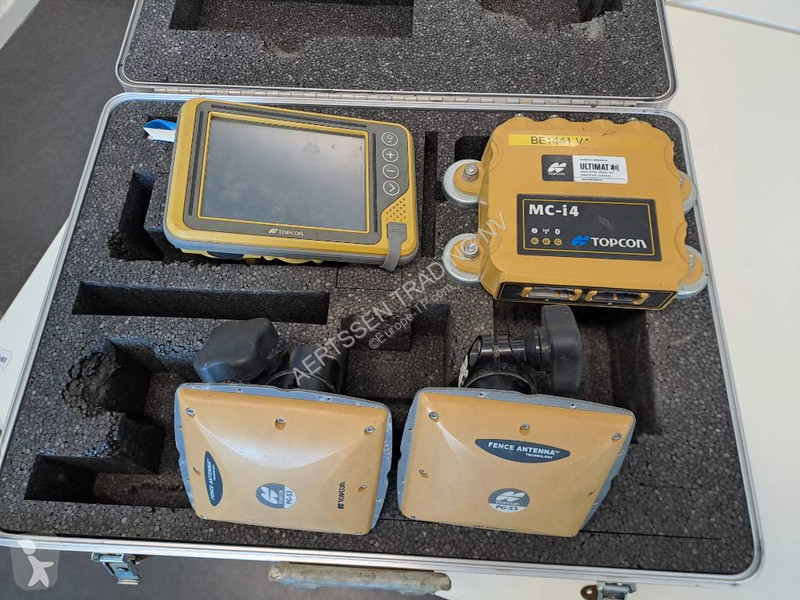 Excavadora Doosan -5 (Full Topcon 3D GPS)