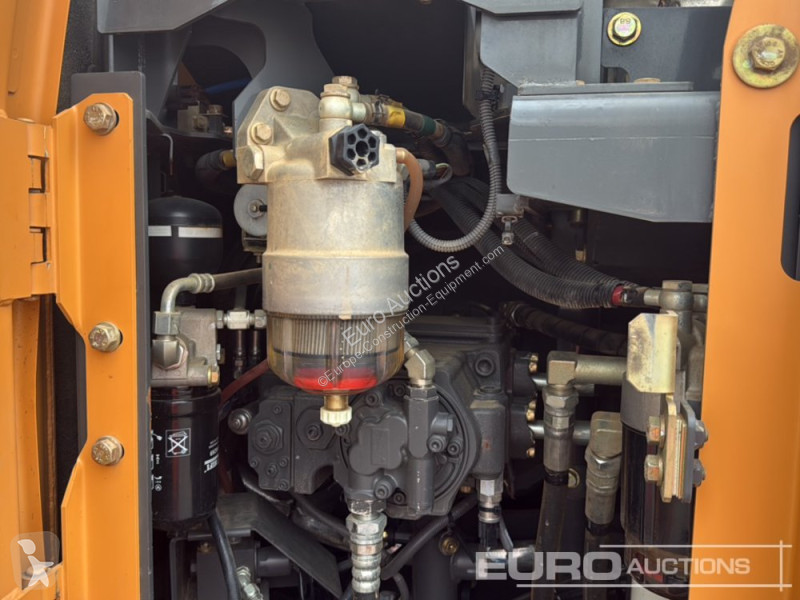 Escavatore Case D
