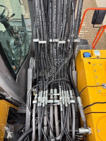 Escavatore Volvo 180 E -  E