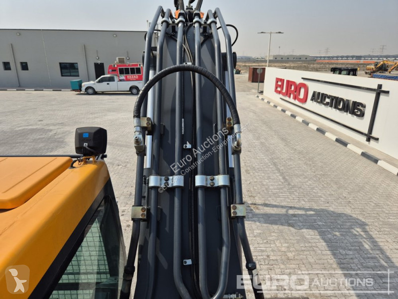 جرافة Hyundai R215L