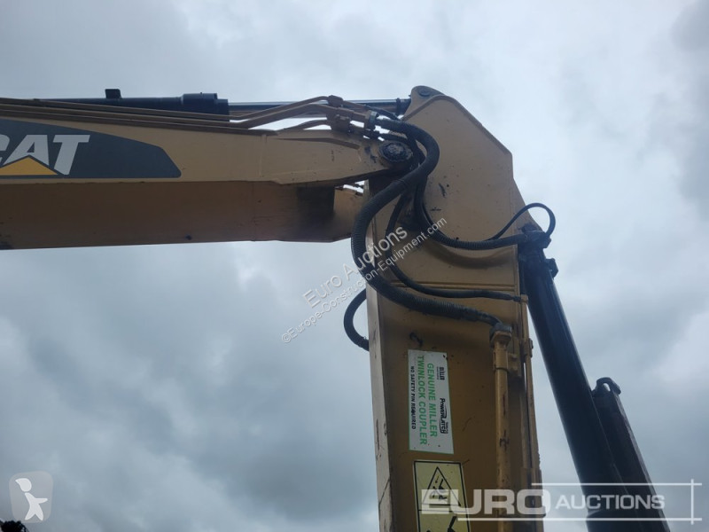 Excavator Caterpillar