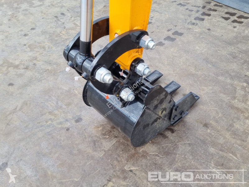 Escavadora JPC HT12