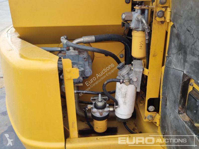 Escavatore Caterpillar C