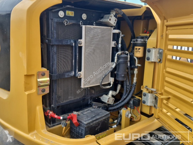 Escavatore Caterpillar 305.5E2