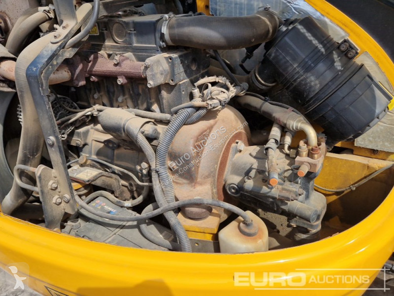 Escavadora JCB