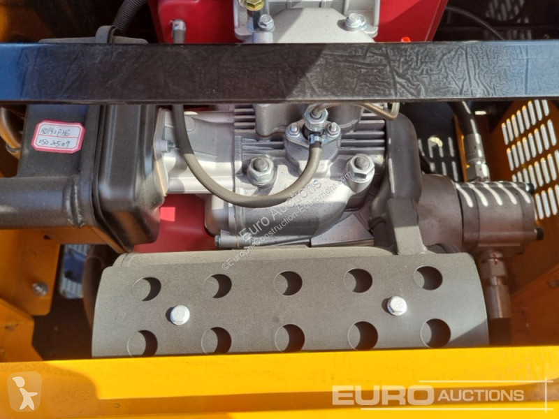 Escavadora JPC HT12