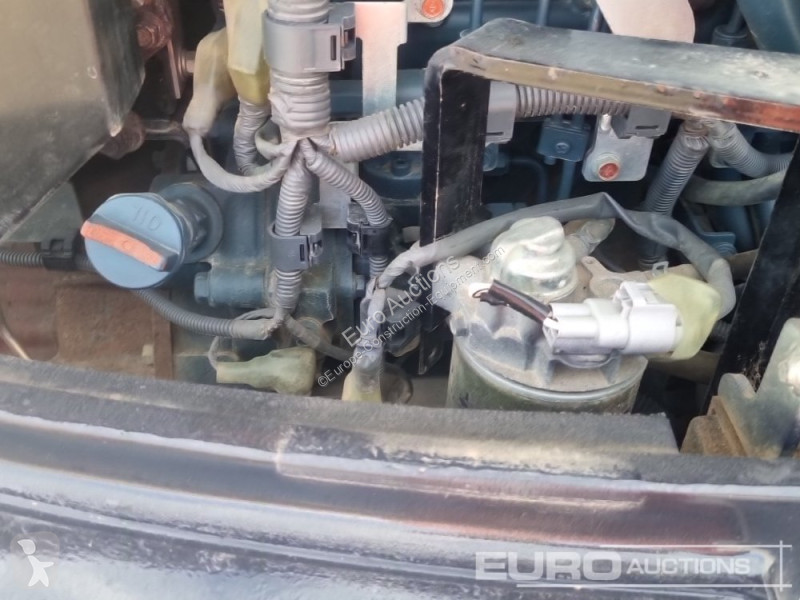 Escavatore Kubota KX080-4A