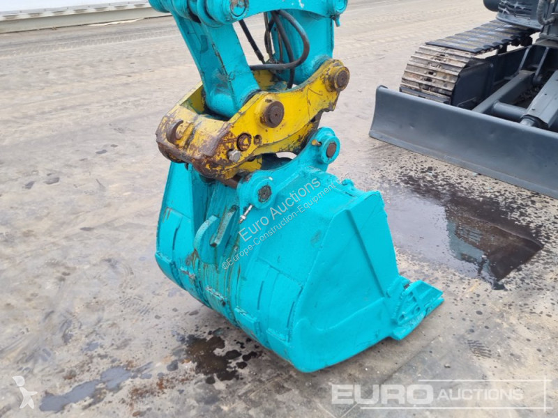 Escavadora Kobelco -C