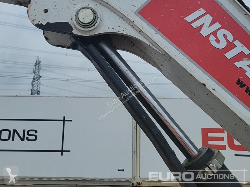 Excavator Bobcat Z