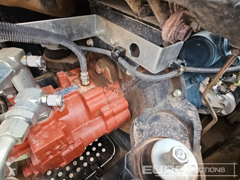 Escavadora Kubota KX080-4A2