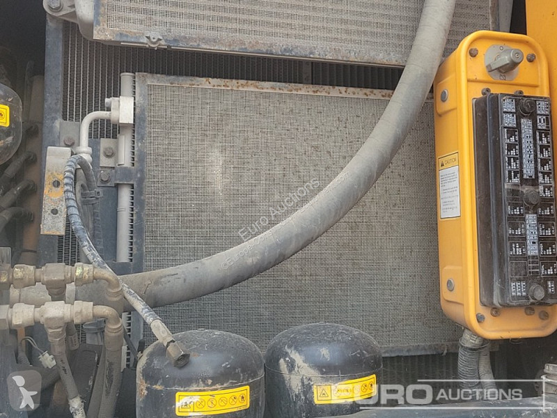 Lopatový nakládač Hyundai R140W-9A