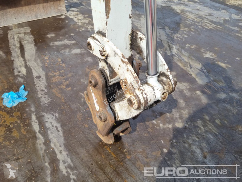 Graafmachine Takeuchi TB216