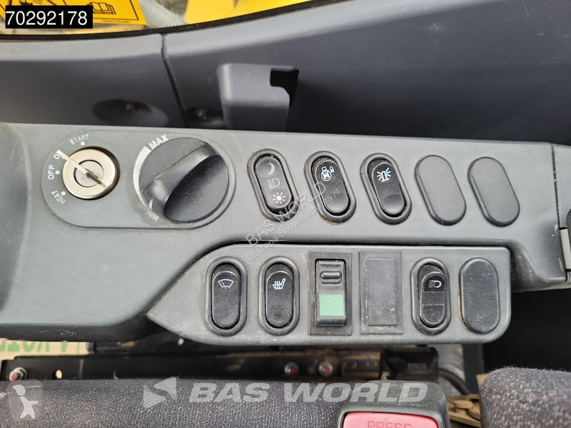 Lopatový nakládač Komatsu PC190 -8